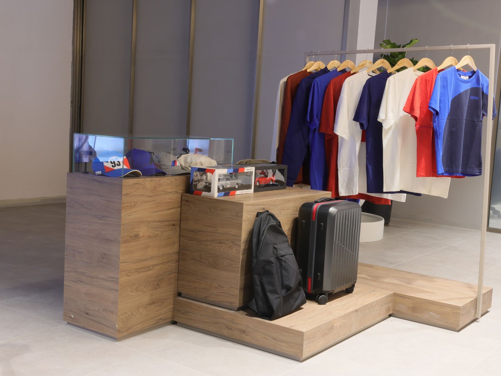 BMW South Delhi Store Image