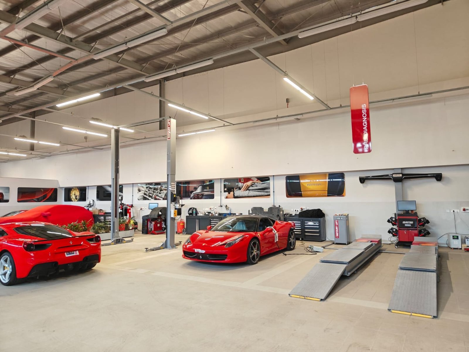Ferrari Bengaluru Store Image (3)