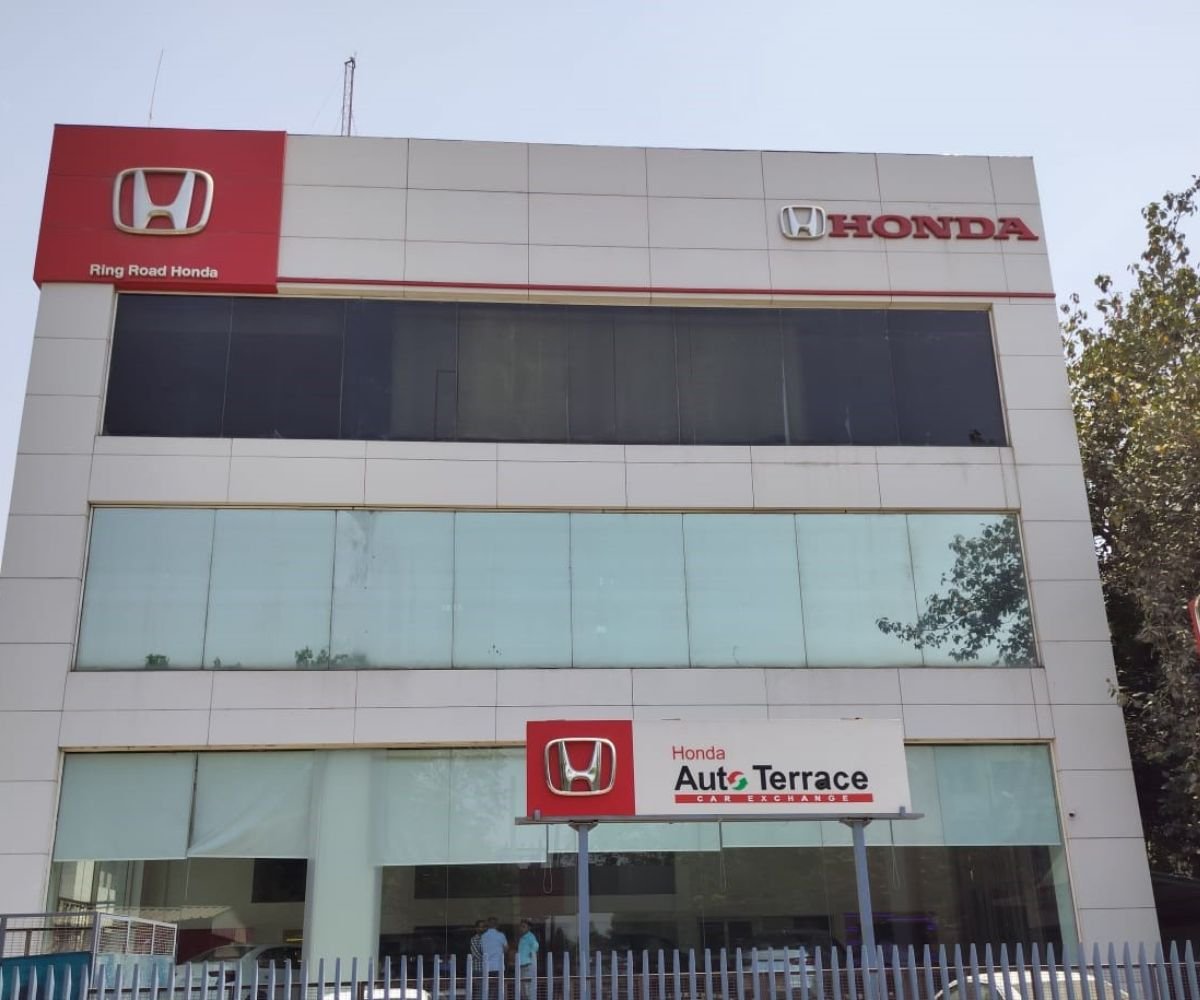 Gurgaon Store Slider Image