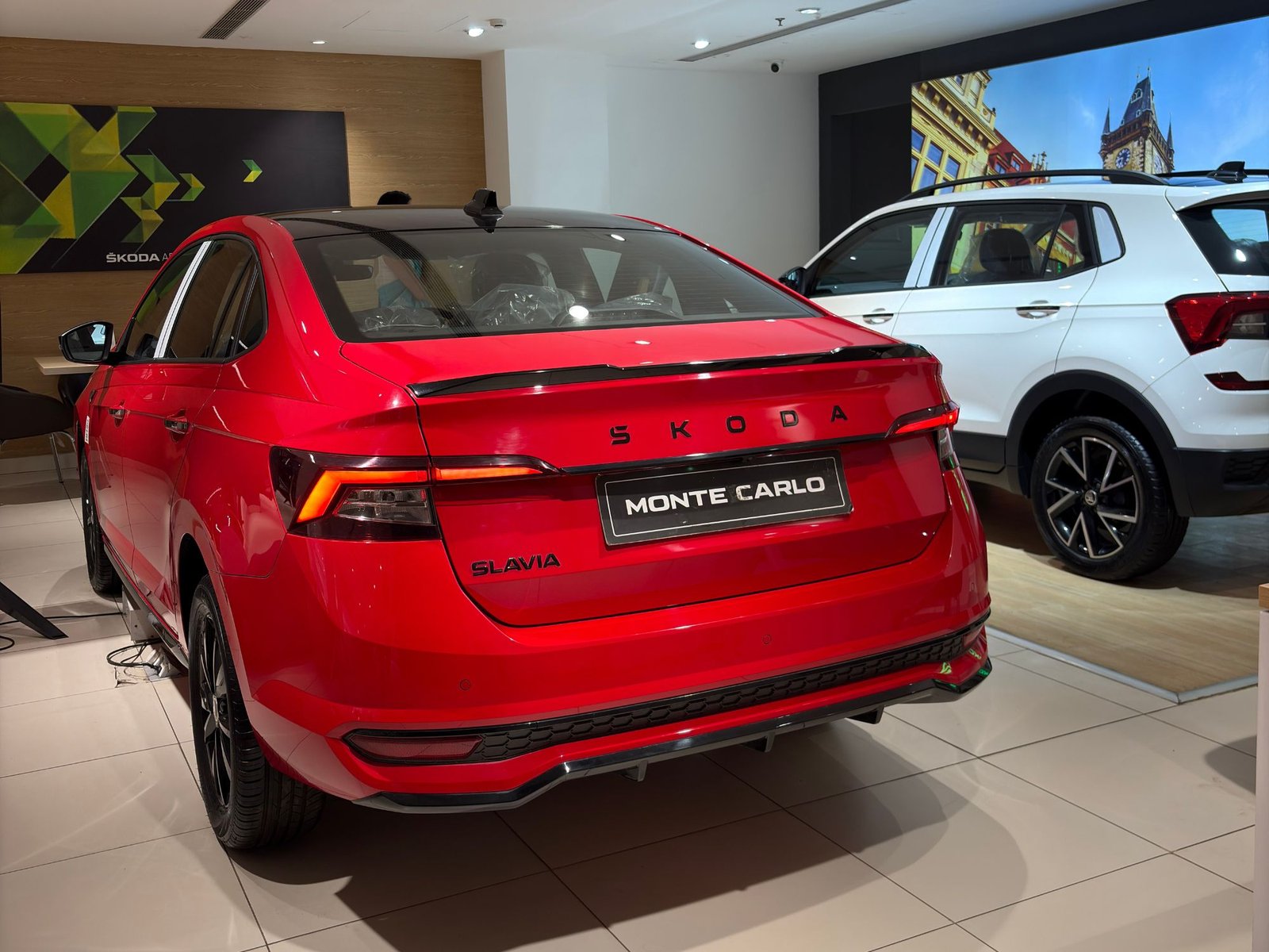Skoda Store Image Gurgaon GGN Showroom (16)