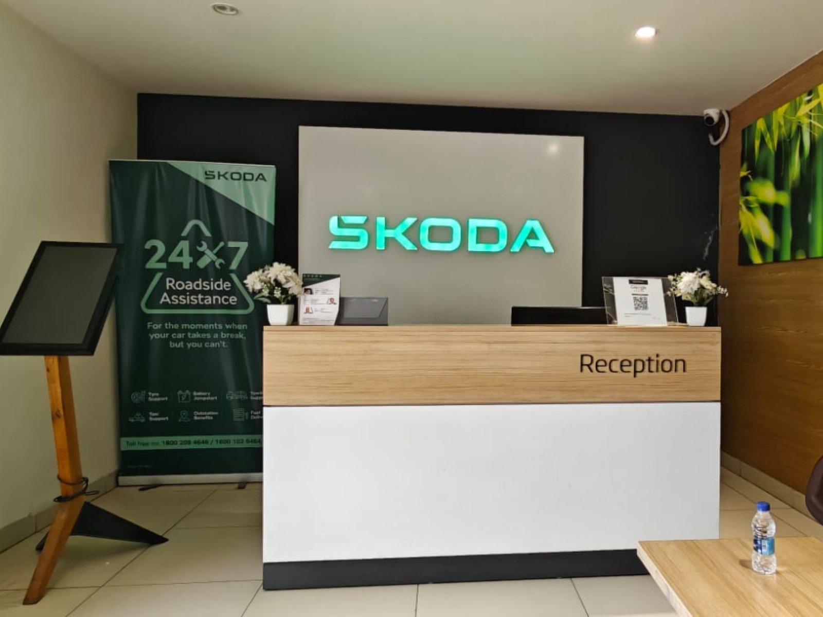 Skoda Store Image JP (12)